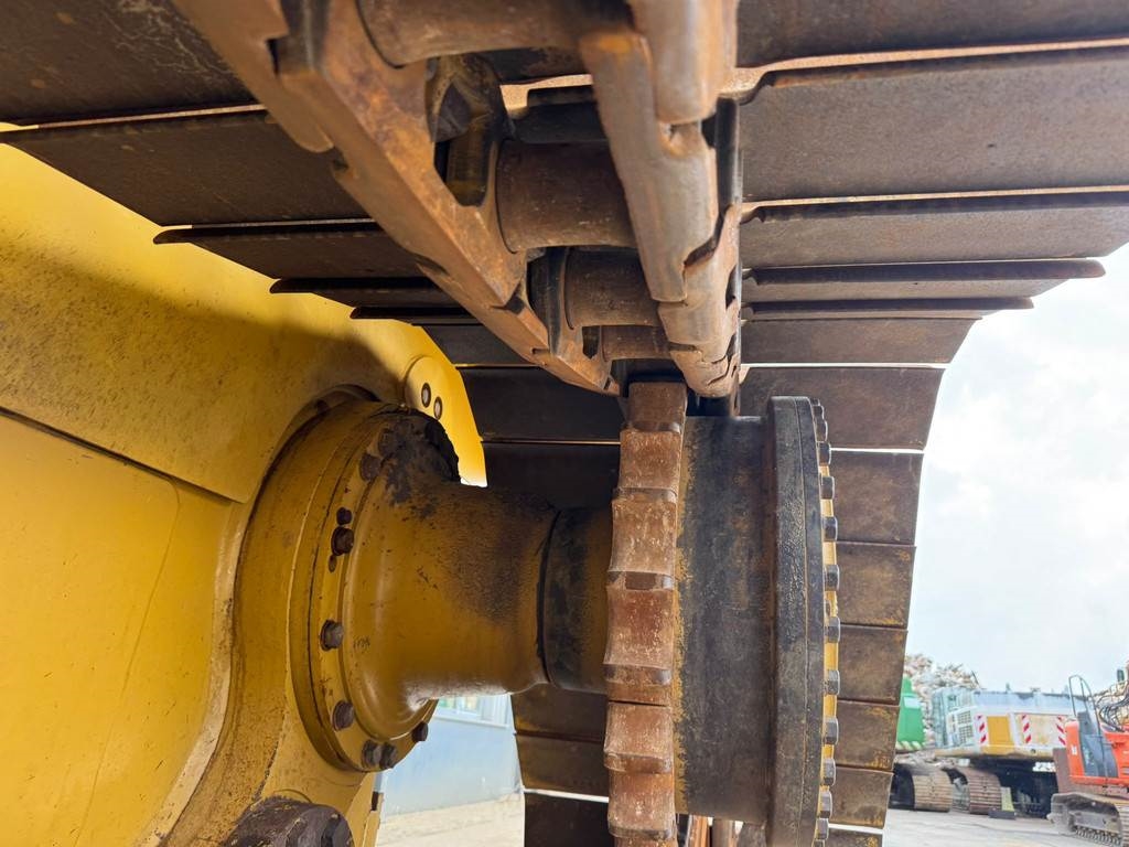 CAT D6T LGP