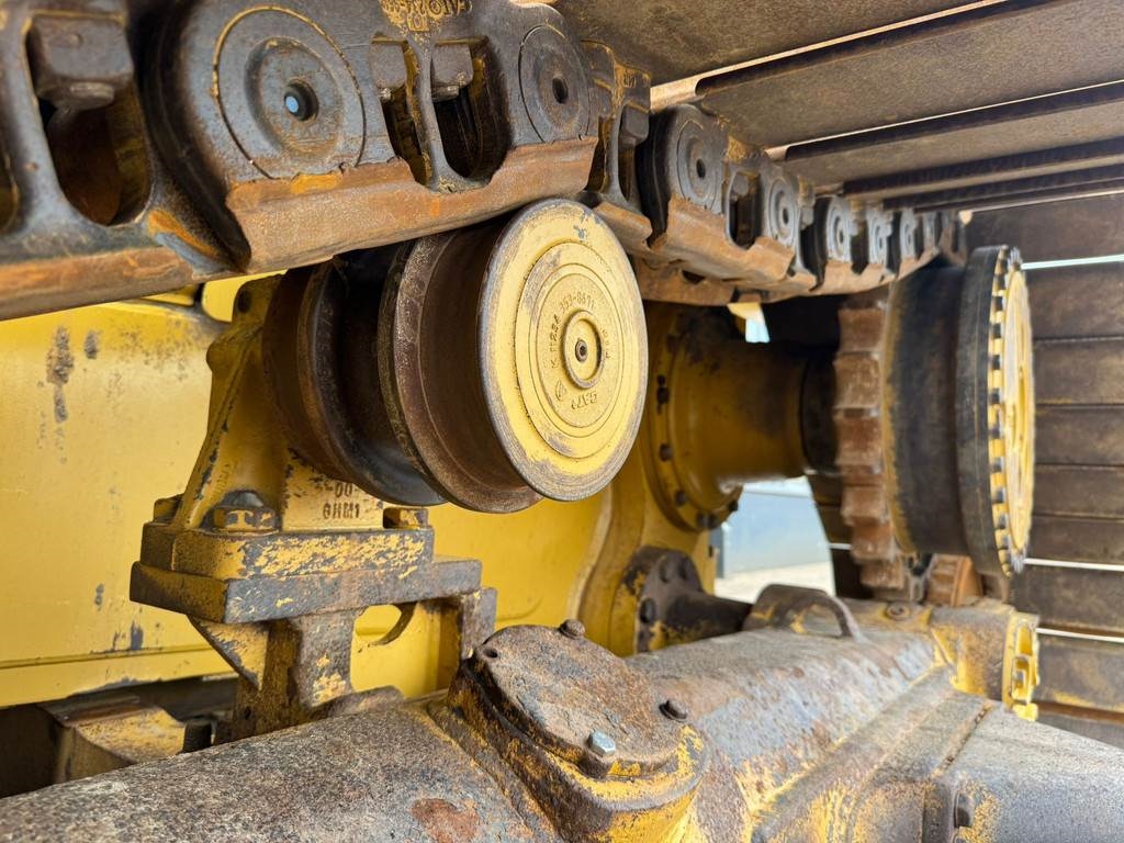 CAT D6T LGP
