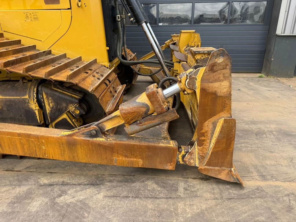 CAT D6T LGP