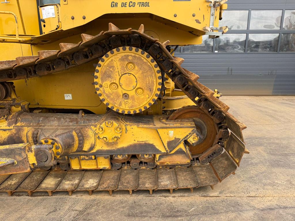 CAT D6T LGP