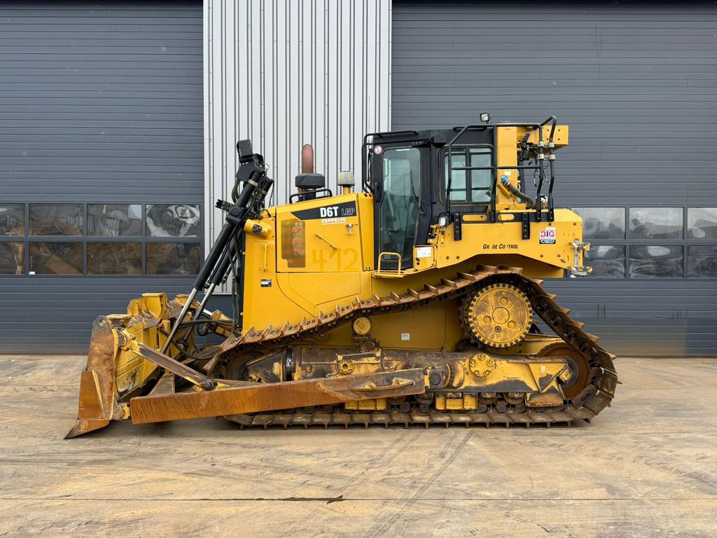 CAT D6T LGP