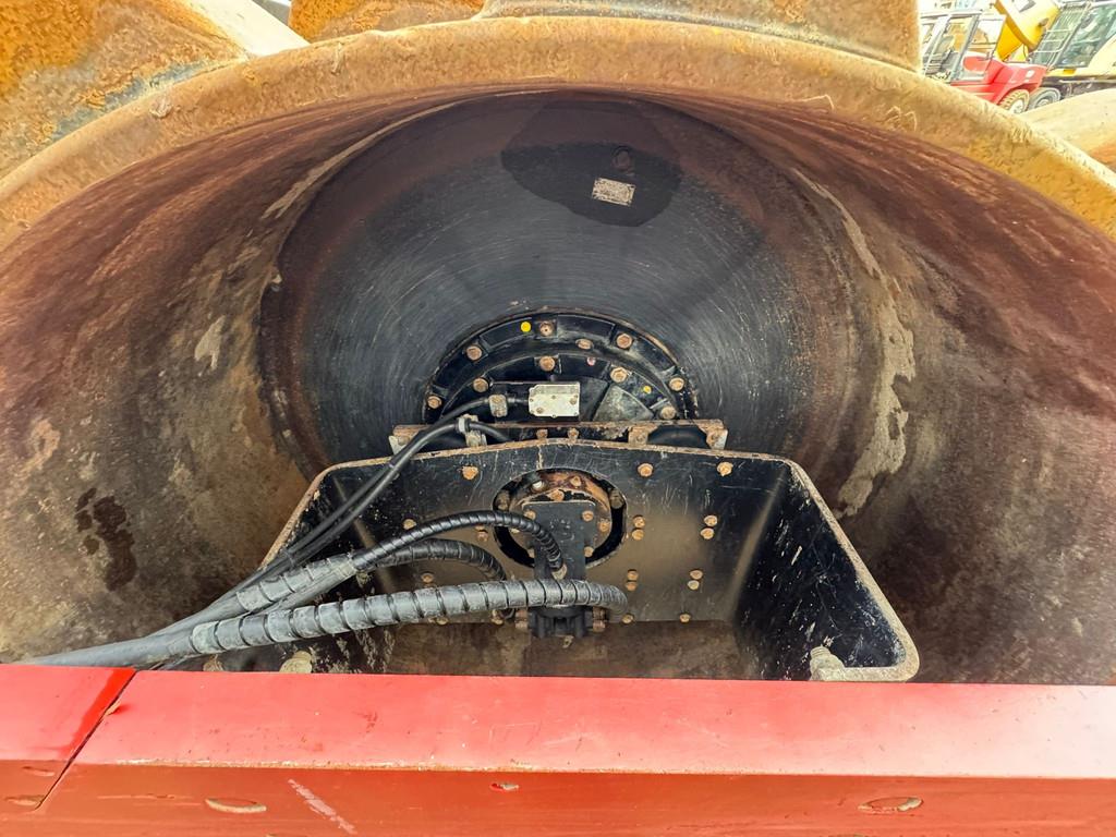 Dynapac CA302PD (13.6t)