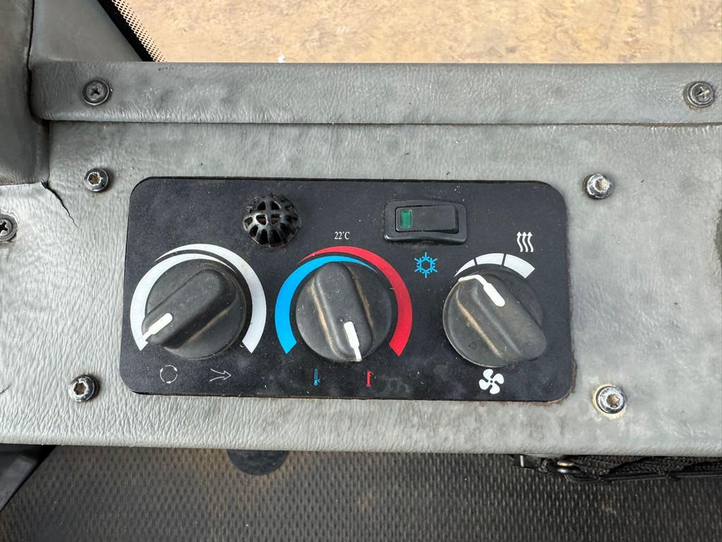 Dynapac CA302PD (13.6t)