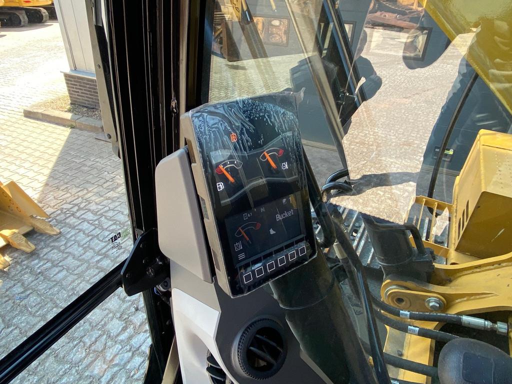 CAT 320D3 - NEW / bucket with teeth / hammerlines