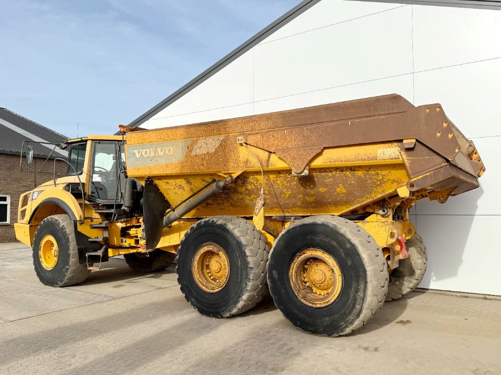 Volvo A35F - Tailgate / Backup Camera