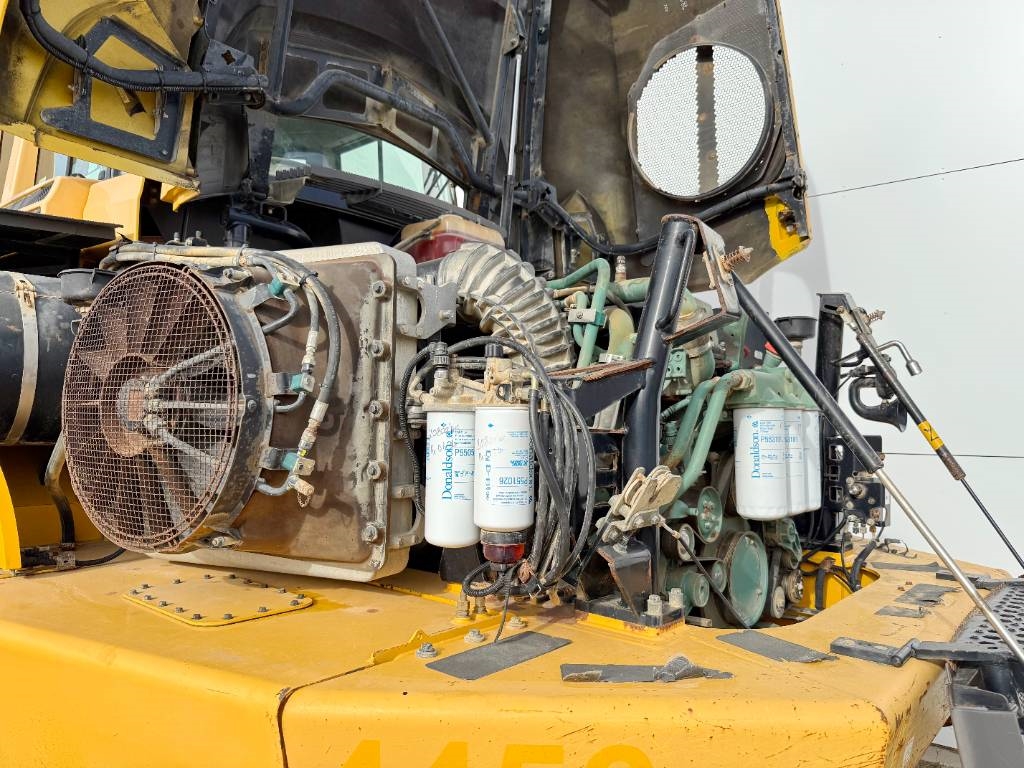 Volvo A35F - Tailgate / Backup Camera