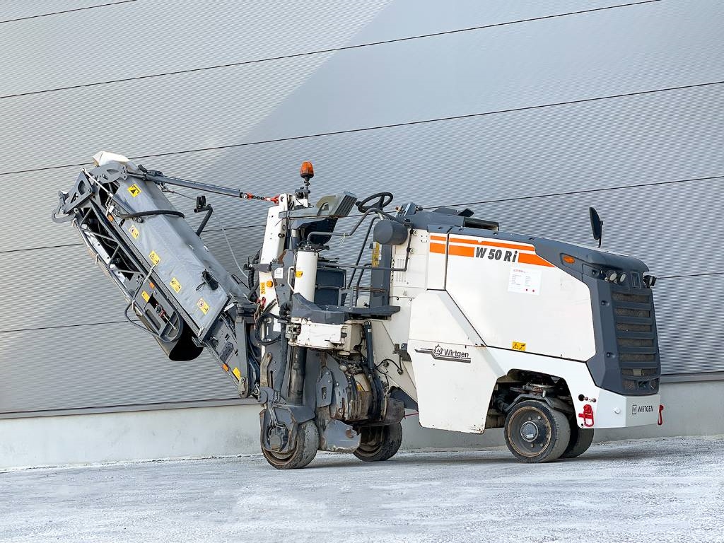 Wirtgen W 50 RI