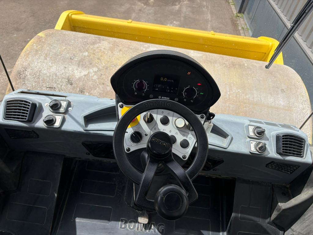 2019 BOMAG BW219-49066304