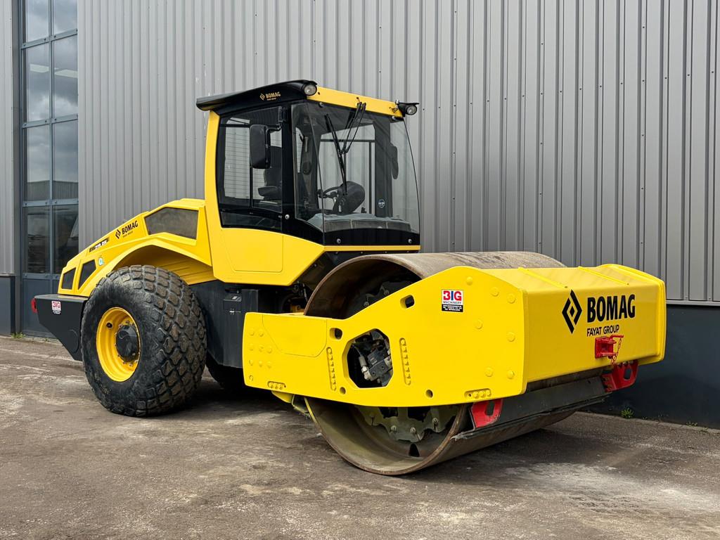 2019 BOMAG BW219-49066290