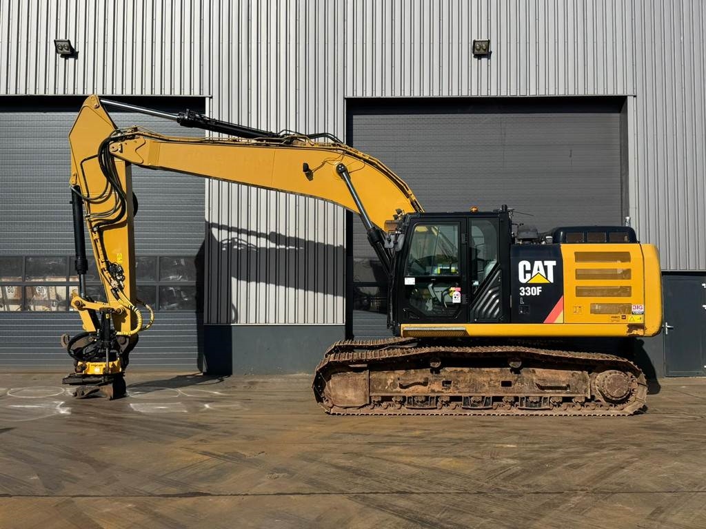 CAT 330FL