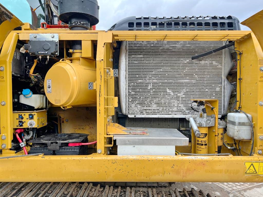 CAT 329D + Wimmer Jura Luna 3.100 Surface Drill Rig