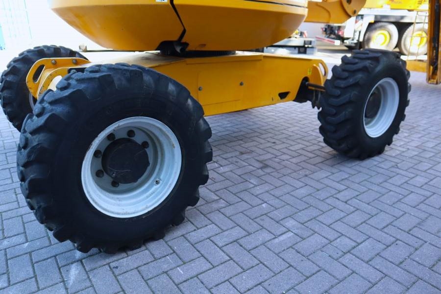 Manitou 180ATJ Diesel, 4x4x4 Drive, 18m Working Height, 11
