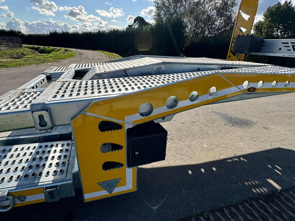Vega Trailer VEGAMAX 2 axle Autotransporter