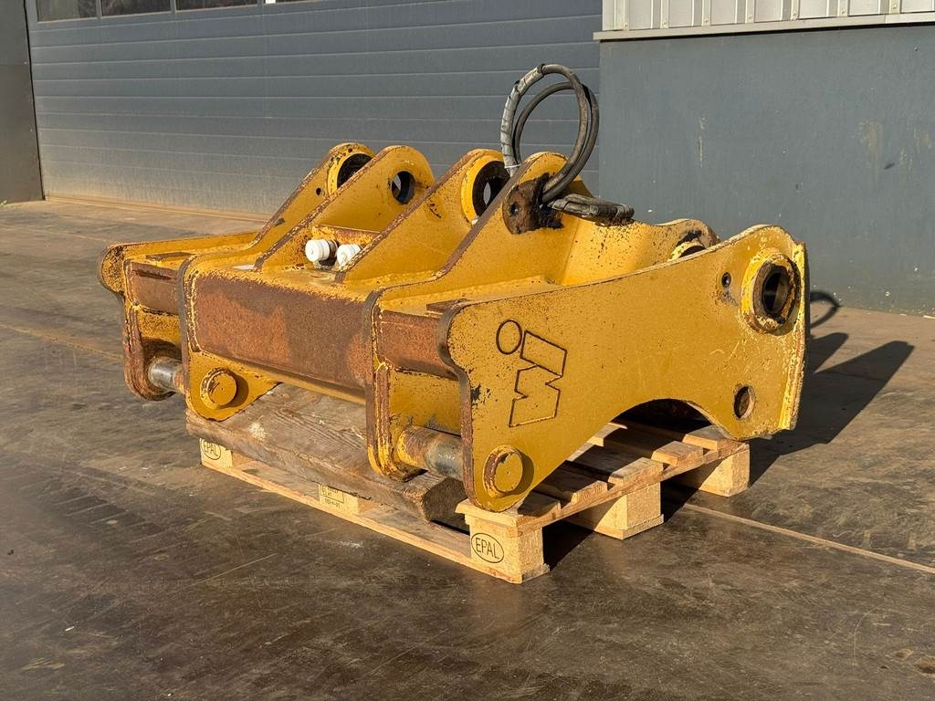 CAT 980M quick coupler, Volvo groot
