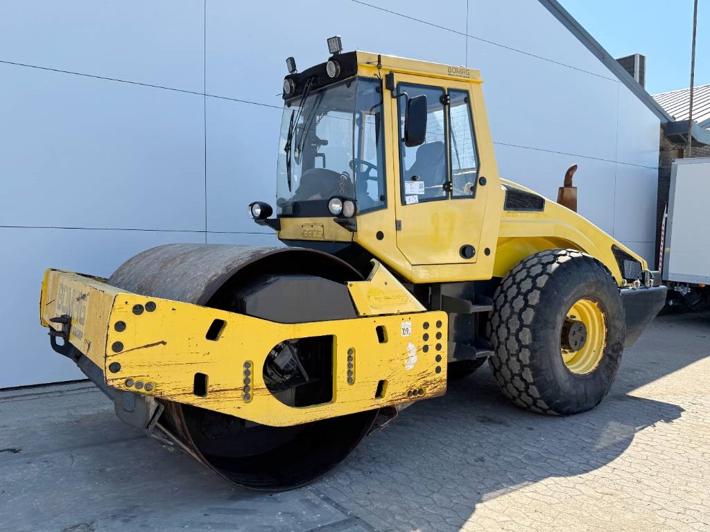Bomag BW213DH-4 - EVIB/BVC / German Machine / Airco