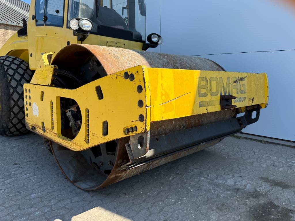 Bomag BW213DH-4 - EVIB/BVC / German Machine / Airco