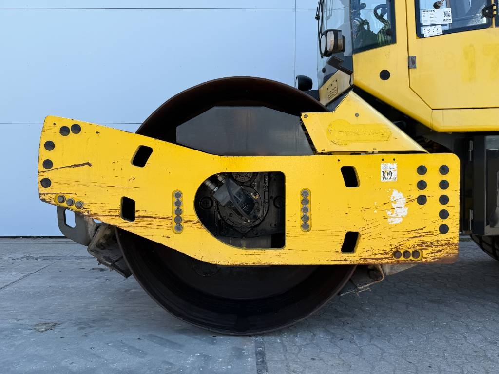 Bomag BW213DH-4 - EVIB/BVC / German Machine / Airco