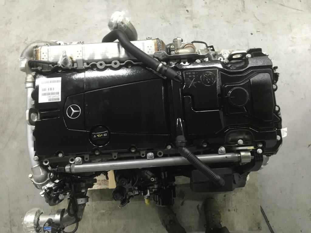Mercedes-Benz OM935.915 NEW