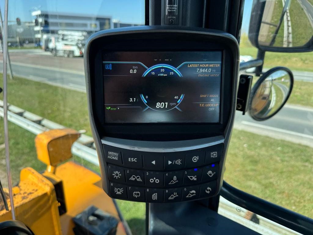 Hyundai HL970