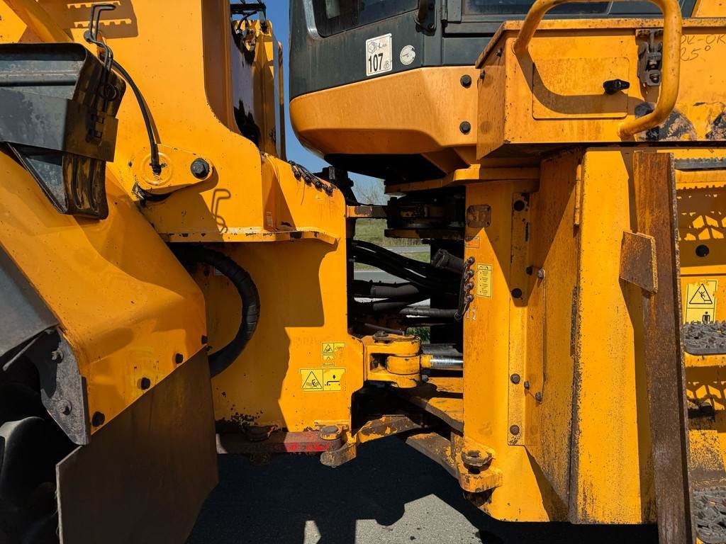 Hyundai HL970