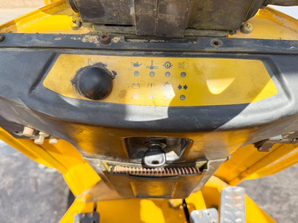 Thwaites 6T - Tilt + Rotate / Only 1062 Hours!