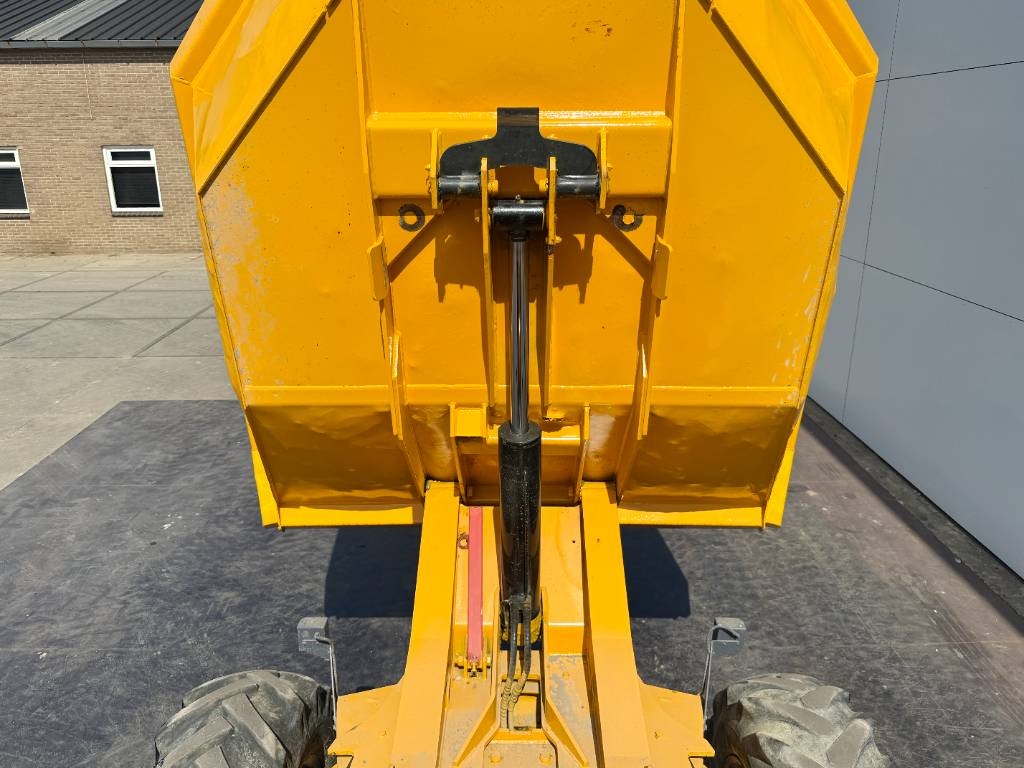 Thwaites 6T - Tilt + Rotate / Only 1062 Hours!