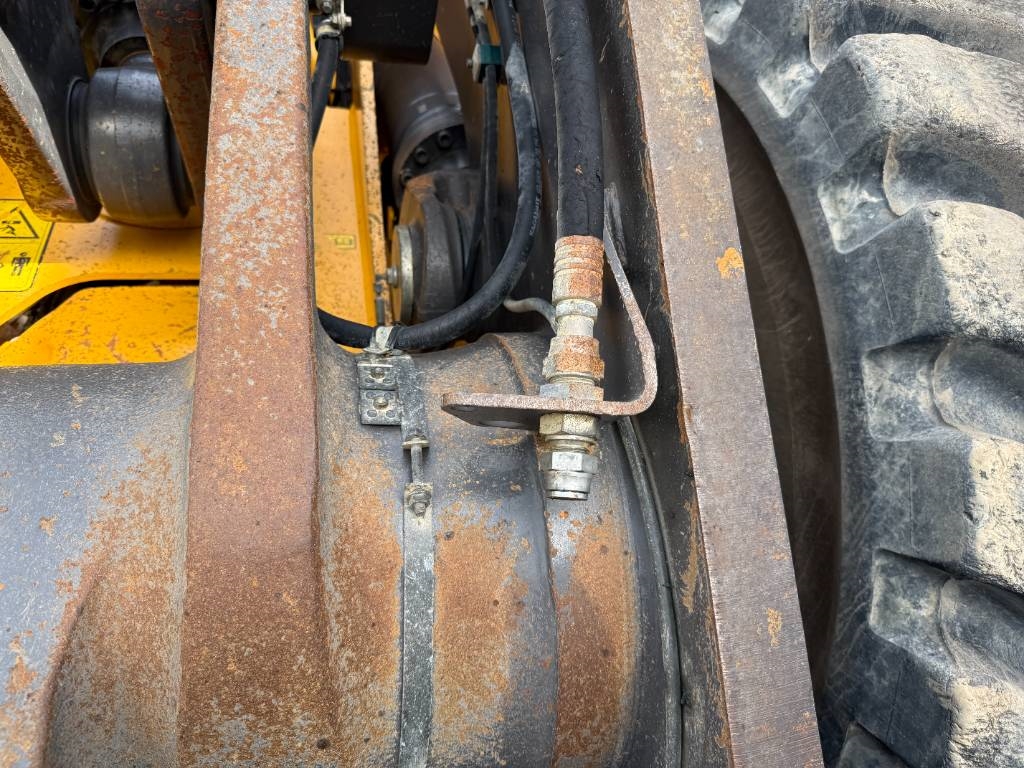 Volvo L220H - CDC / 3rd Function / Weight System