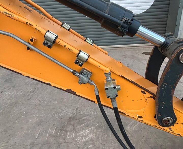Hyundai HX140LCD High Rise Cab