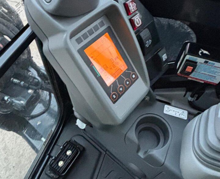Hitachi ZX55U-6 CLR