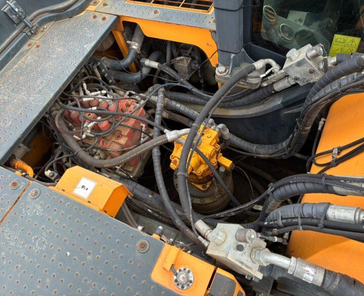 Hyundai HX380