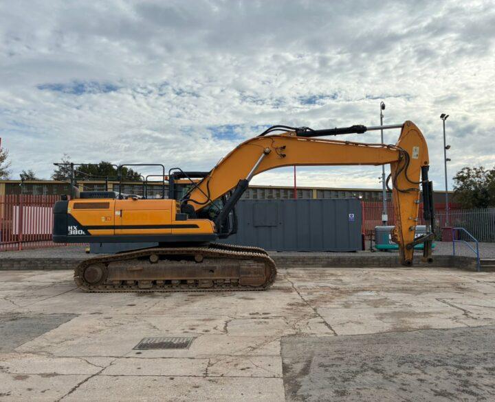 Hyundai HX380