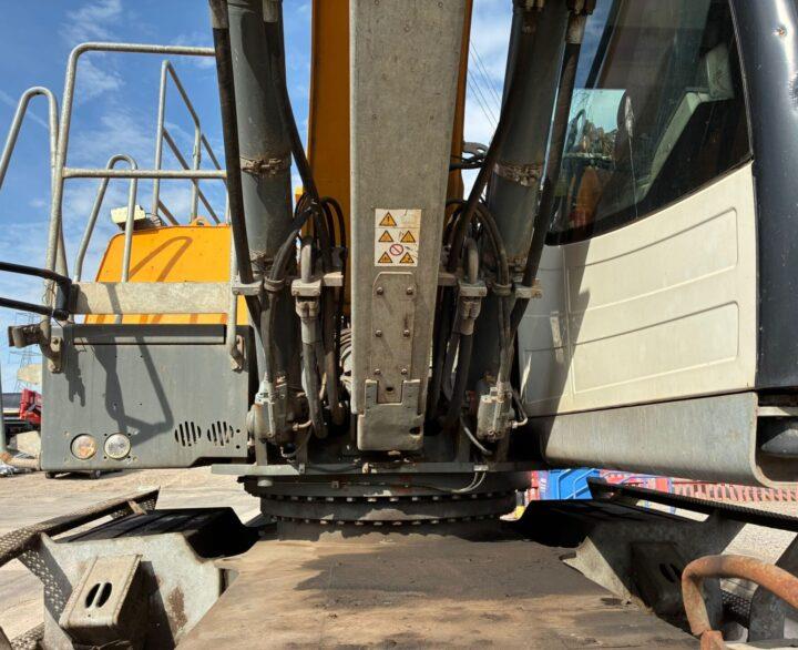 Liebherr LH40M