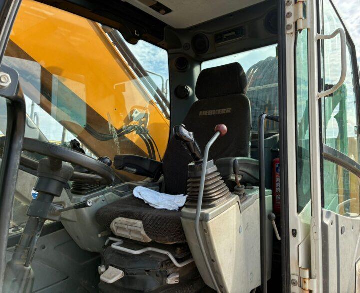 Liebherr LH40M