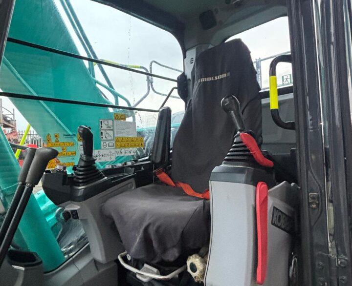 Kobelco SK130 LC-11