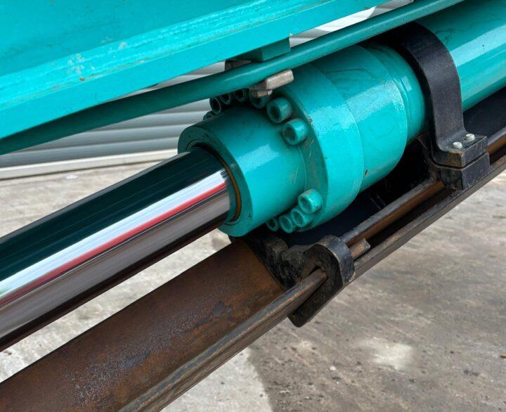 Kobelco SK300 LC-11