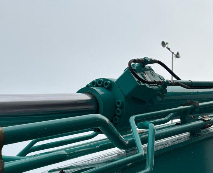 Kobelco SK300 LC-11