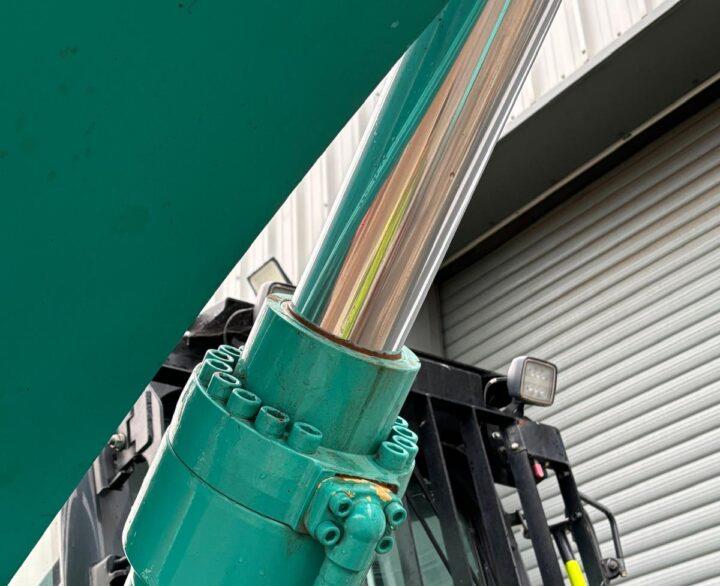 Kobelco SK300 LC-11