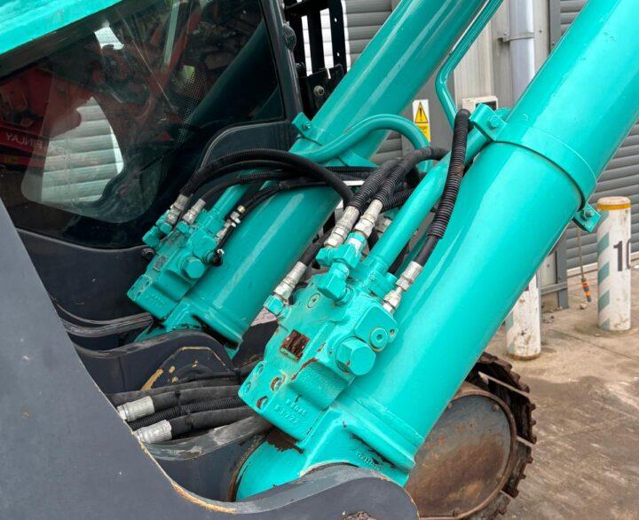 Kobelco SK300 LC-11