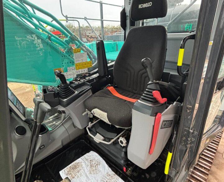 Kobelco SK300 LC-11