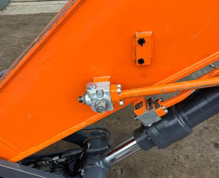 Doosan DX140LCR