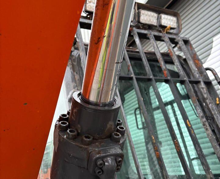 Doosan DX140LCR