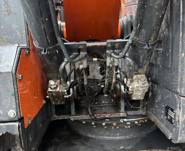 Doosan DX140LCR