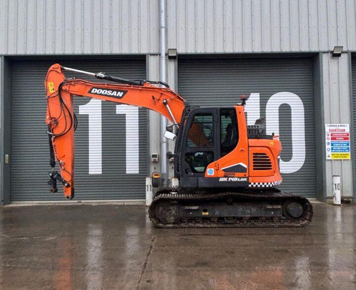 Doosan DX140LCR