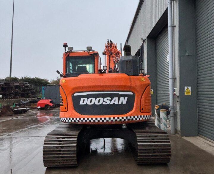 Doosan DX140LCR