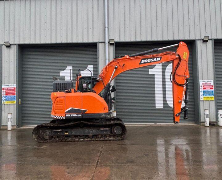 Doosan DX140LCR