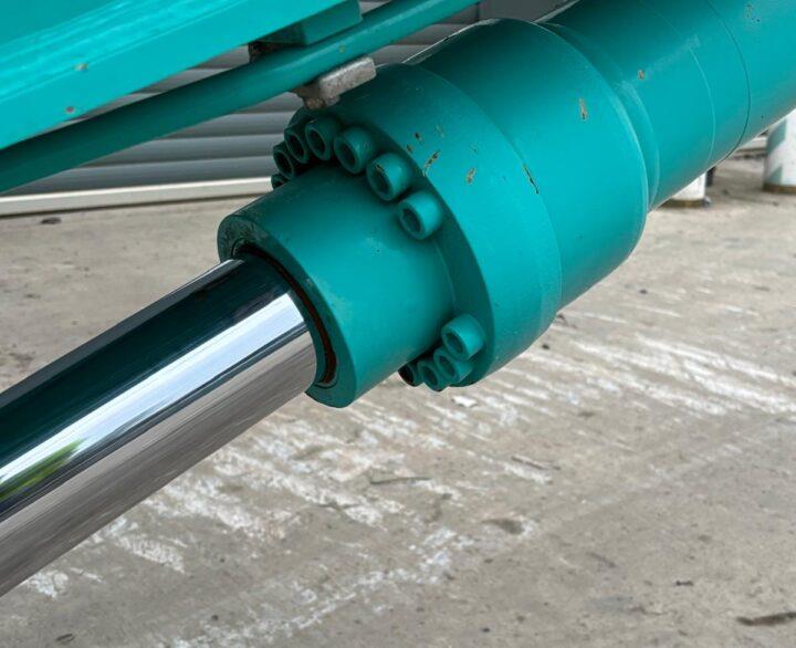 Kobelco SK300LC-10E