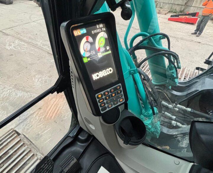 Kobelco SK300LC-10E