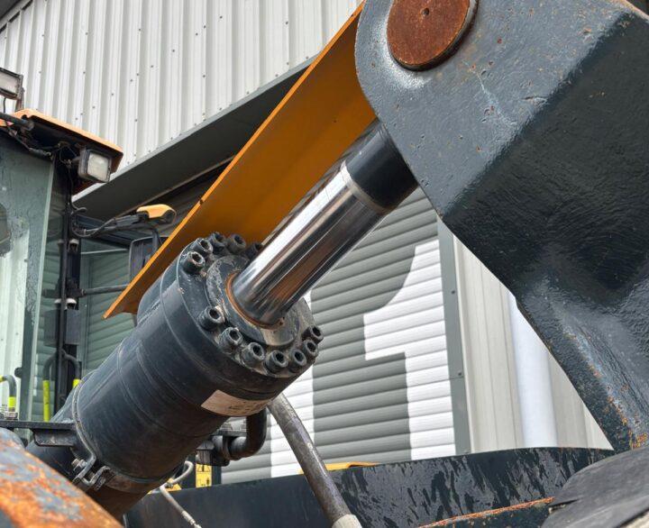 Hyundai HL960A
