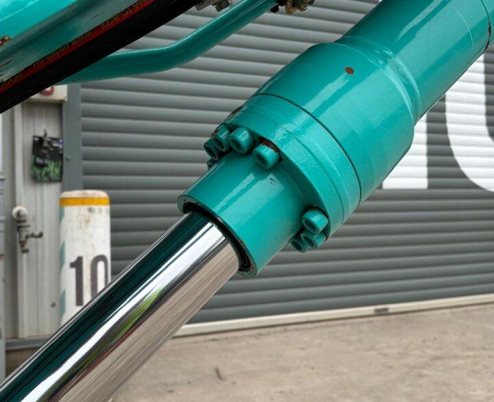 Kobelco SK140SRLC-7