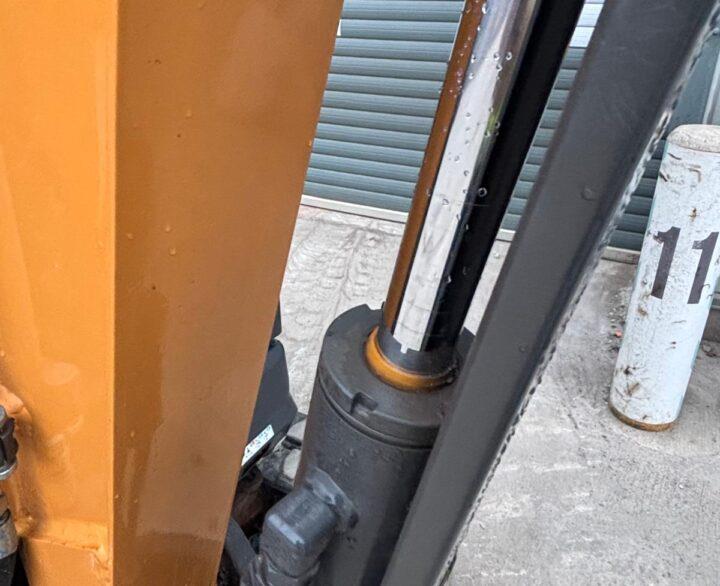 CASE CX22D Engcon